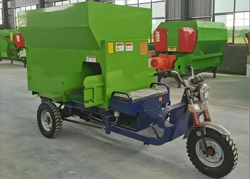 Feed and Bedding Spreader