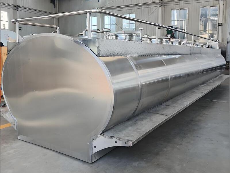 Standalone Skid-Mounted Milk Transport Tank