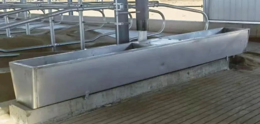 Hokkaido Freestall Installation