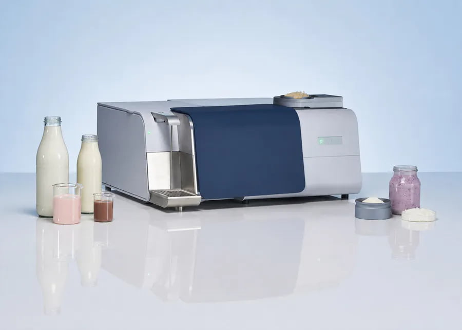 NIR milk analyzer